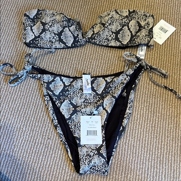 NWT ANDIE swim textured snake print Black and grey Patterned Bikini size M/L